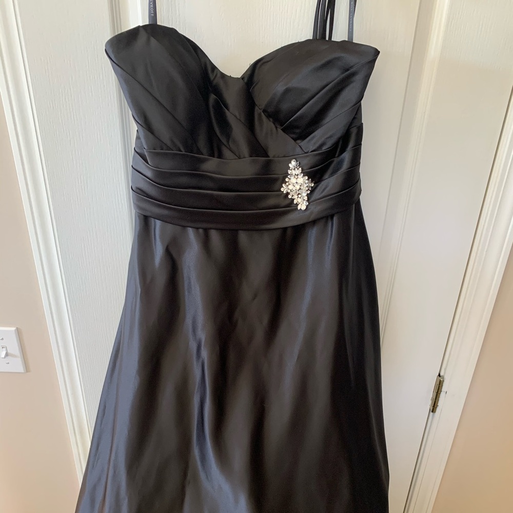 Black polyester formal gown - no alterations.  Perfect for formal or prom.